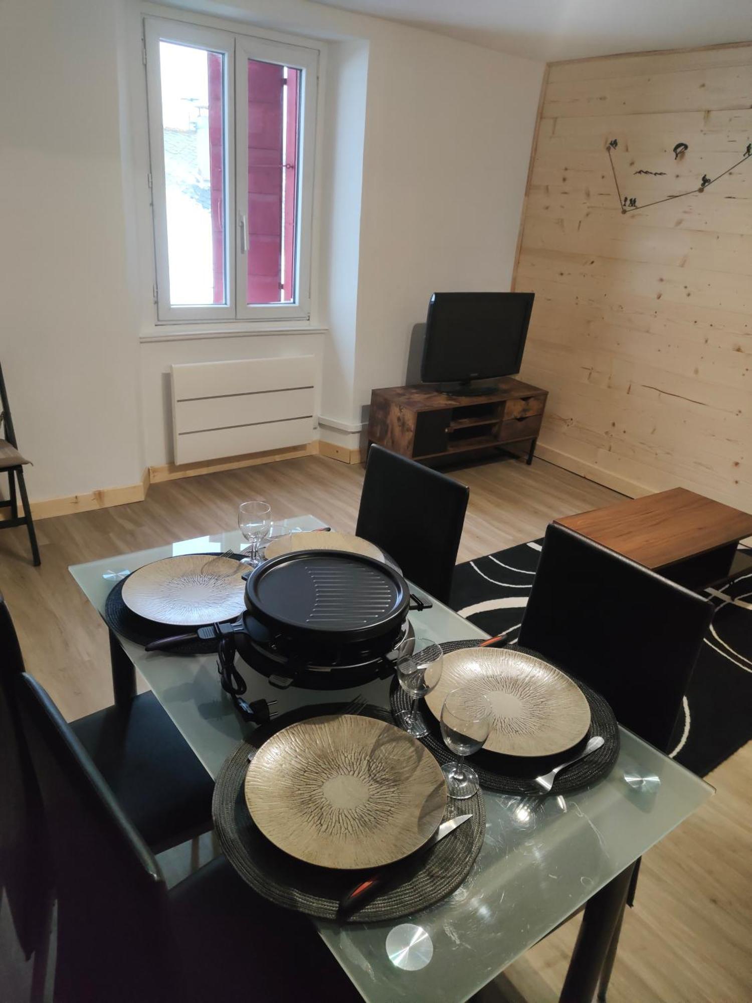 Joli Appartement A モン・ルイ エクステリア 写真